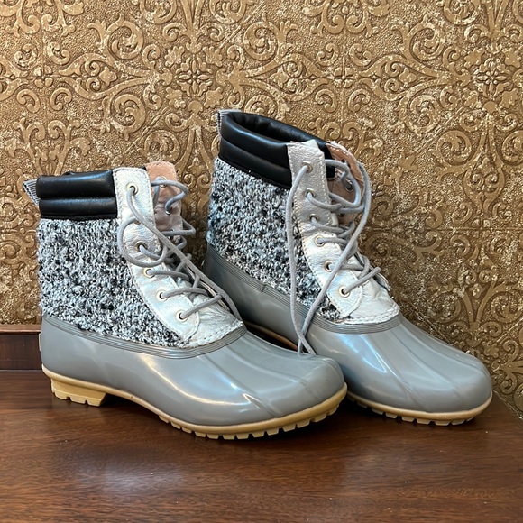 Sam Edelman all weather boots. Size 7 - Picture 2 of 9